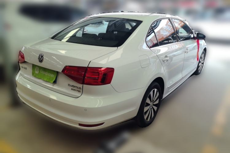 Used Volkswagen Sagitar 2017 230TSI Automatic Comfort Version Rear Right 45 Deg