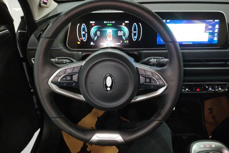Used ORA Good Cat 2021 400km Standard Range Athena Edition Lithium Iron Phosphate Steering Wheel