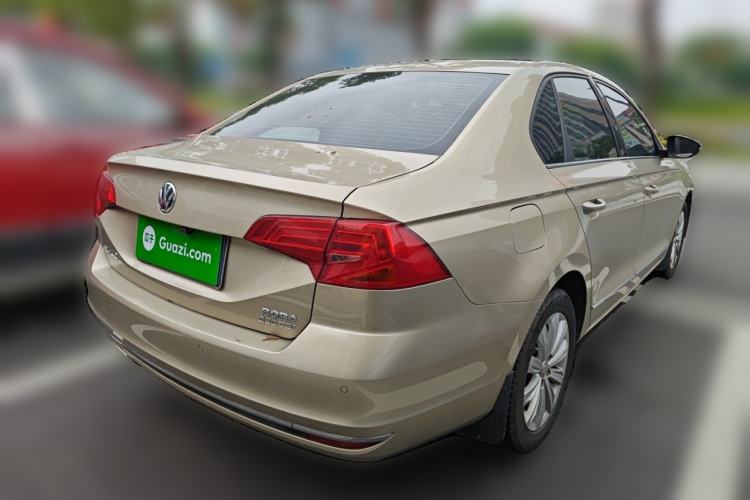 Used Volkswagen Bora 2018 230TSI DSG Comfort Model
