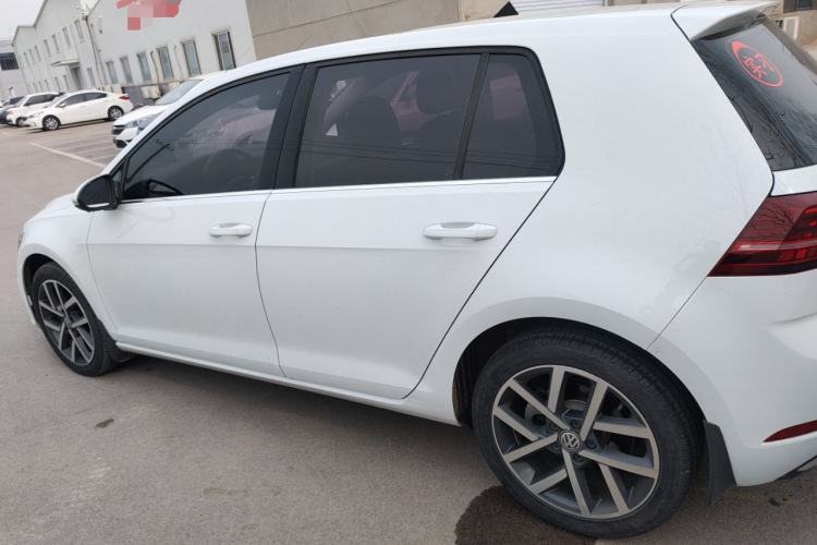 Used Volkswagen Golf 2018 230TSI Automatic Luxury Version