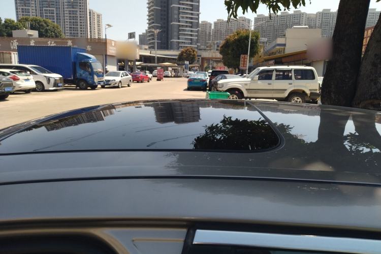 Used BMW 5 Series 2014 525Li Leading Model