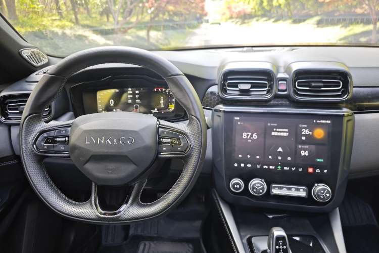 Used Lynk & Co 03 2022 2.0TD DCT JingPro