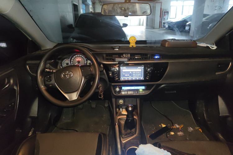 Used Toyota Levin 2014 1.6G-L Manual Leading Edition Center Console