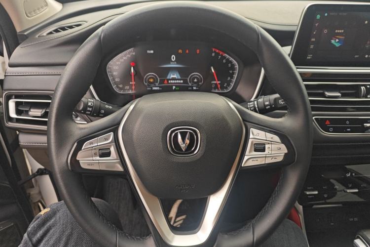 Used CHANGAN CS75 2022 Blue Whale Edition 1.5T DCT Prestige Model
