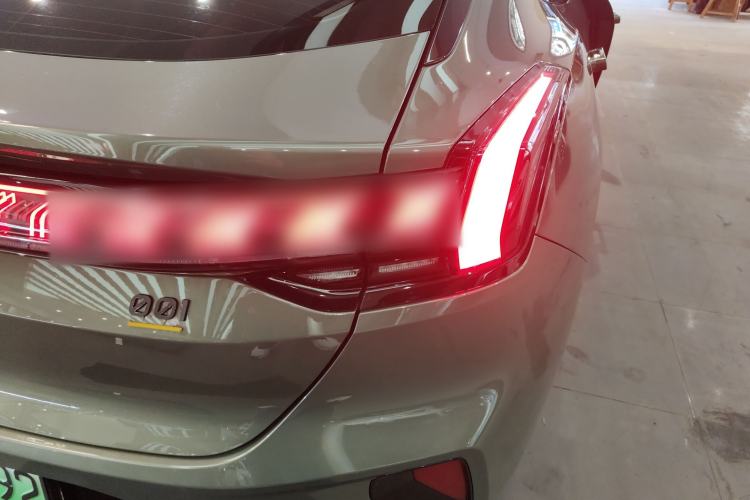 Used Zeekr 001 2024 WE Edition 100 kWh Rear-Drive
