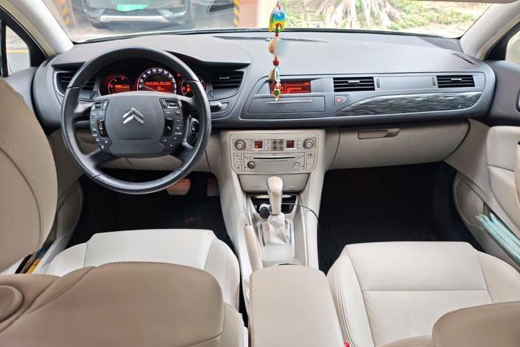 Used Citroen C5 2012 2.0L Automatic Luxury Edition
