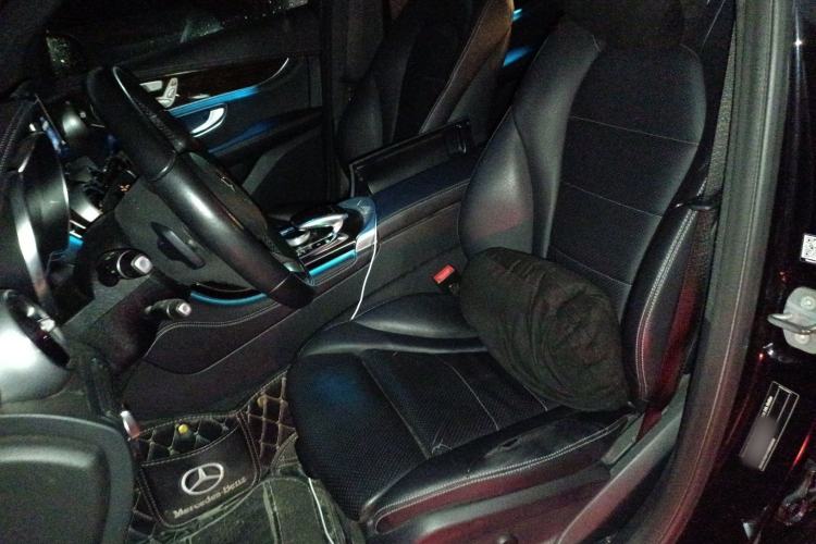 Used Mercedes-Benz GLC 2019 GLC 260 L 4MATIC Dynamic Model