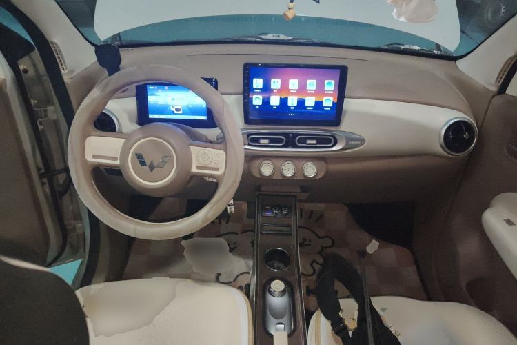 Used Wuling Hongguang MINIEV 2025 Four-Door Version Advanced Edition