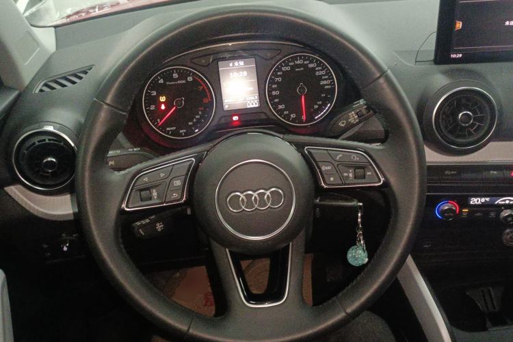 Used Audi Q2L 2018 35 TFSI Fashion Elegant Version China V
