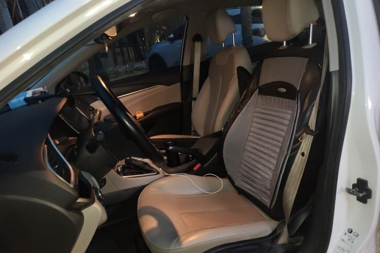 Used Buick GT 2017 15N Automatic Elite Version Left Front Seat