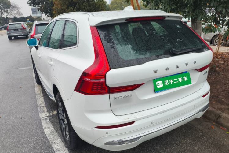 Used Volvo XC60 2025 B5 4x4 Smart Luxury Edition
