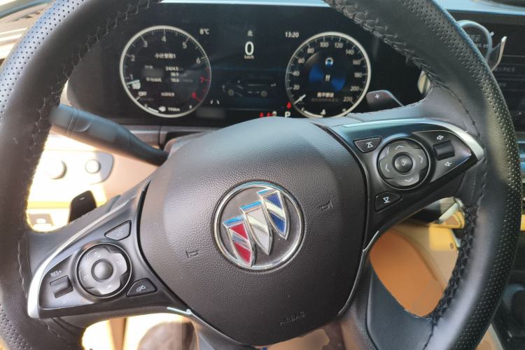 Used Buick GL8 2020 ES Land Cruiser 653T Luxury Model