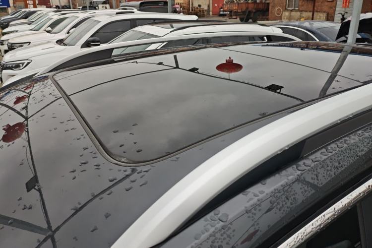 Used Roewe RX5 2023 PLUS 330TGI Automatic Trendsetting Smart Edition