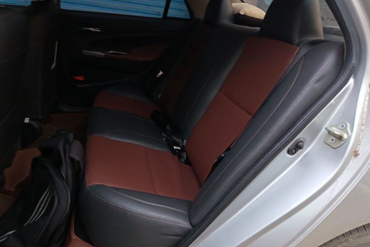 Used BYD F3 2015 Energy-Saving Edition 1.5L Manual Luxury Model
