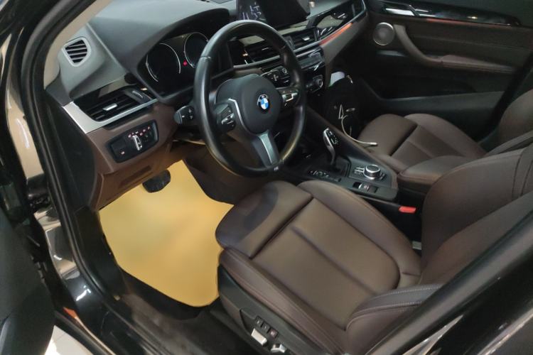 Used BMW X1 2022 sDrive25Li Leading Model
