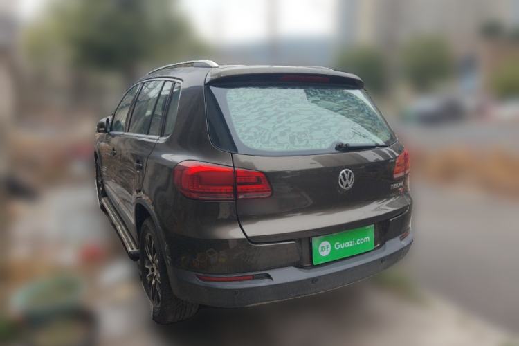 Used Volkswagen Tiguan 2015 1.8TSI Automatic Two-Wheel Drive Luxury Model Rear Left 45 Deg