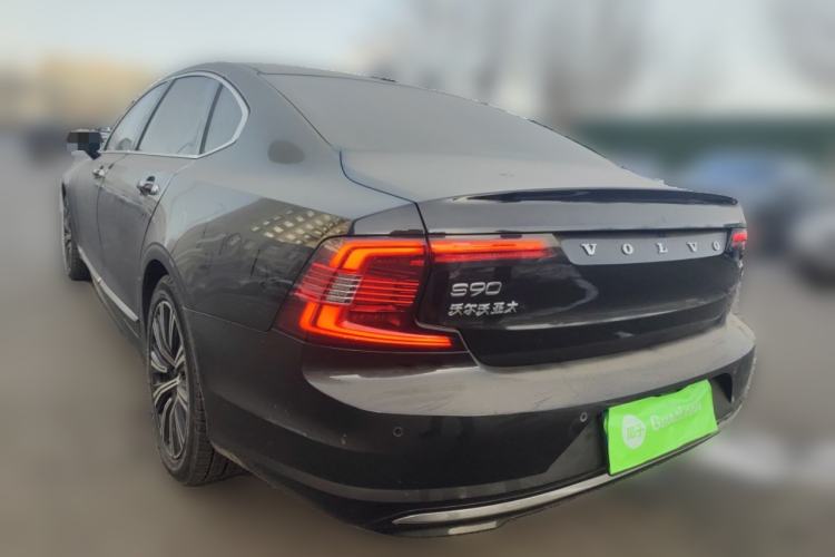 Used Volvo S90 2021 B5 Zhiyuan Luxury Edition
