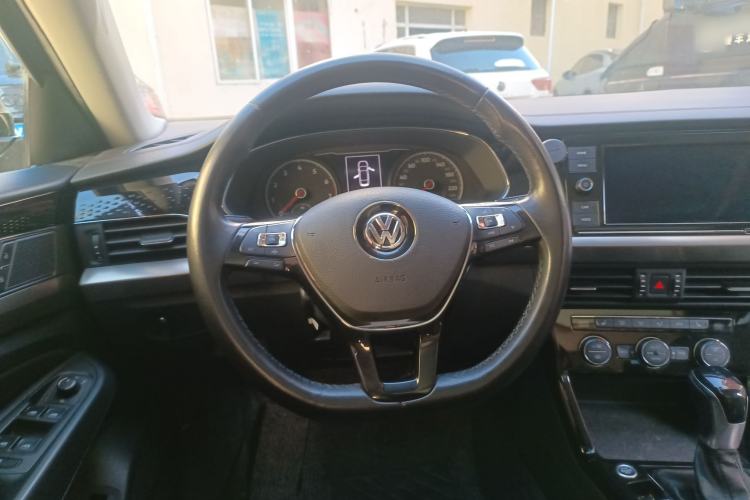 Used Volkswagen Passat 2020 330TSI Elite Edition China VI
