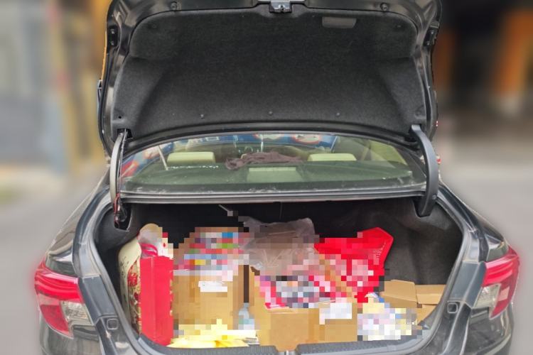 Used Toyota Reiz 2013 2.5V Shangrui Navigation Edition Trunk