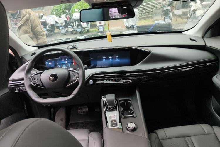 Used Dongfeng Aeolus Huge 2022 Mach Power 1.5T Dare-to-Drive Edition · Enjoyably悦