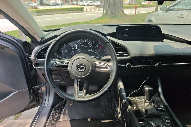 Used Mazda 3 Axela 2021 2.0L Automatic ZhiXuan Edition Steering Wheel