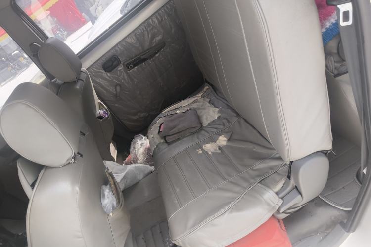 Used Wuling Hongguang 2013 1.5L Base Version
