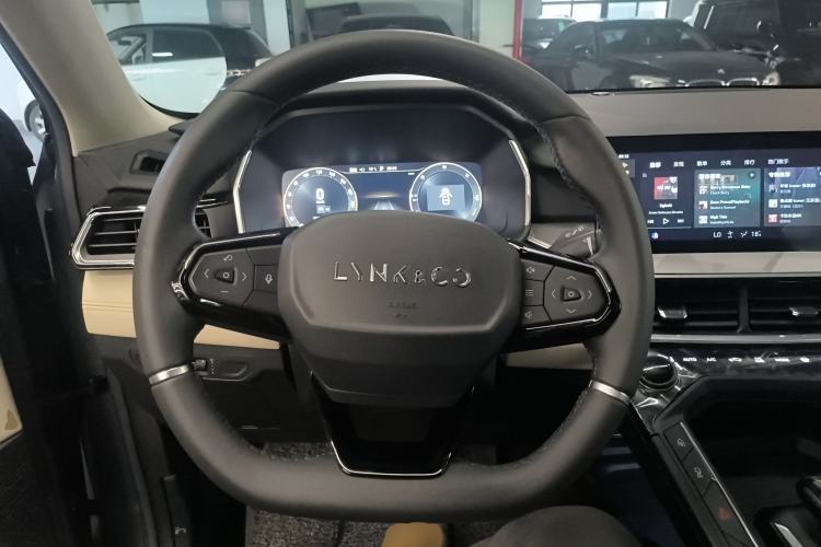 Used Lynk & Co 06 EM-P 2020 PHEV Plus
