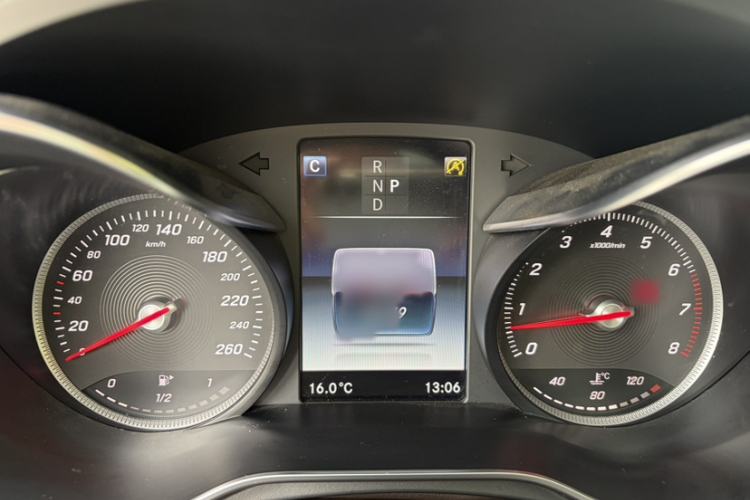 Used Mercedes-Benz GLC 2017 GLC 300 4MATIC Sport Edition Instrument Cluster