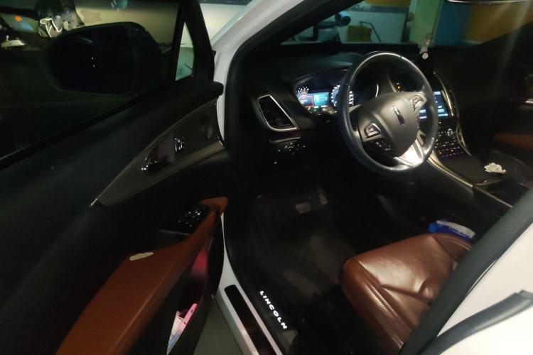 Used Lincoln MKX 2015 2.0T Four-Wheel Drive Luxury Edition
