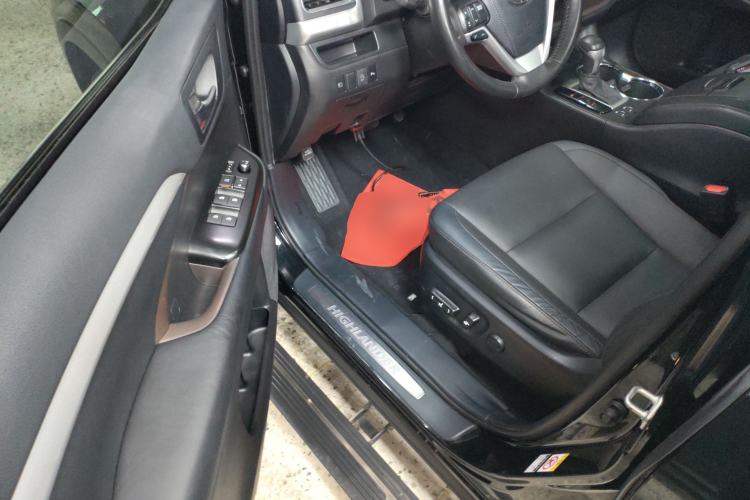 Used Toyota Highlander 2021 2.0T Four-Wheel Drive Luxury Edition 7 Seats
