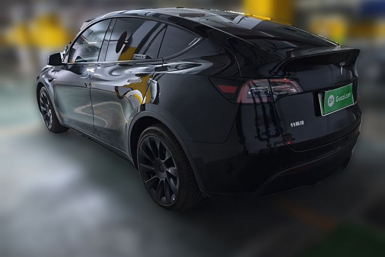 Used Tesla Model Y 2021 Long-Range All-Wheel-Drive Version 3D7
