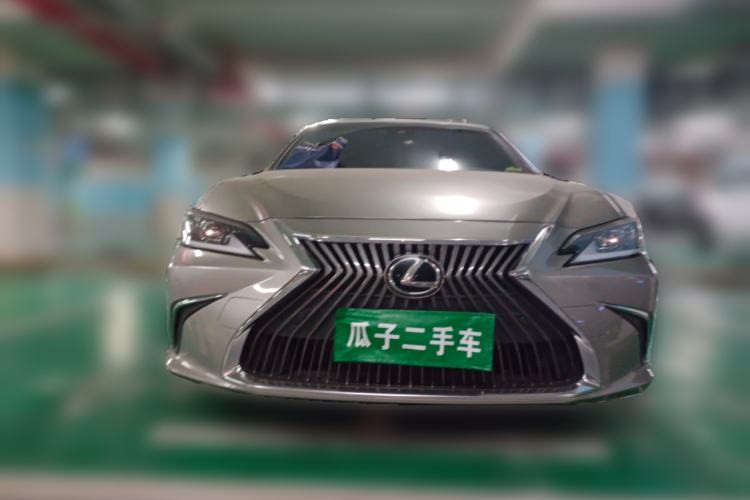 Used Lexus ES 2018 200 Excellence Edition China VI Standard
