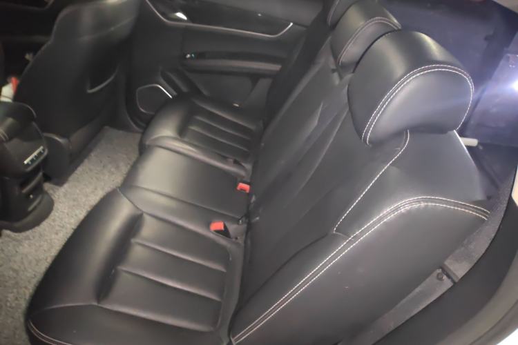 Used BYD Song MAX 2017 1.5T Automatic Smart Connect Elite 7-Seater Left Rear Seat