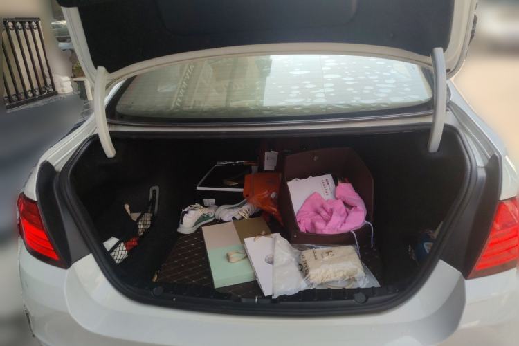 Used BMW 5 Series 2014 528Li Leading Model