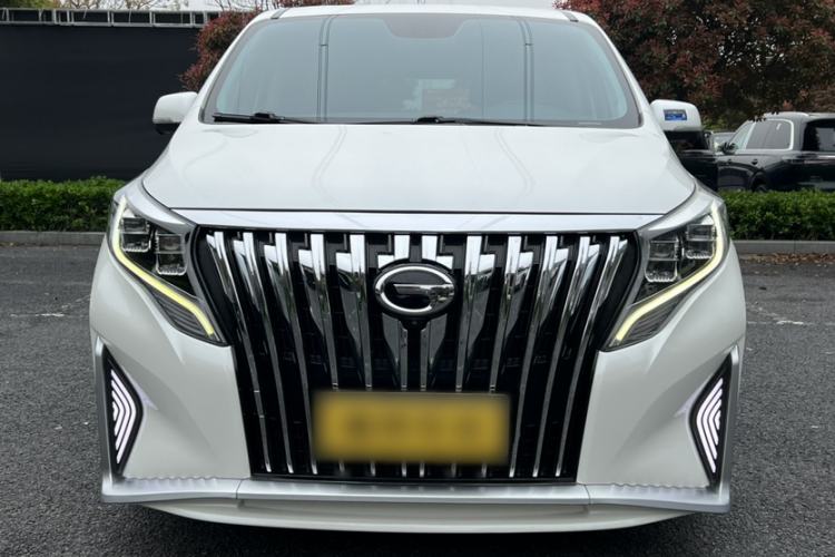 Used GAC Trumpchi M8 2019 320T Ultimate Edition Exterior 2