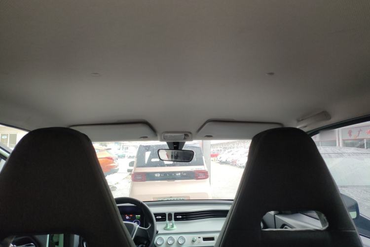 Used Wuling Hongguang MINIEV 2021 Macaron Fashion Model Lithium Iron Phosphate Headliner