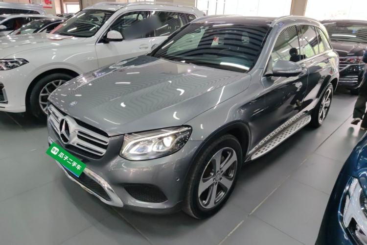 Used Mercedes-Benz GLC 2016 GLC 260 4MATIC Luxury Model