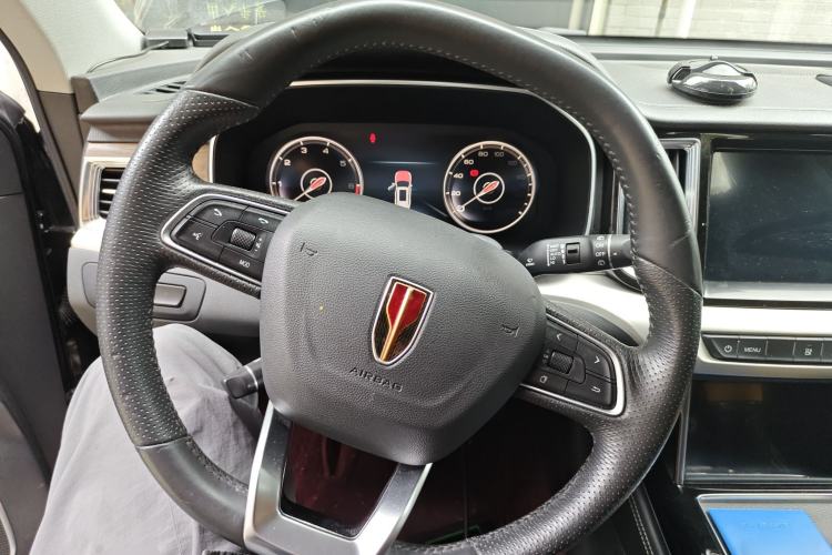 Used Hongqi HS7 2021 2.0T DCT Two-Wheel Drive Smart Connect Flagship Edition Steering Wheel
