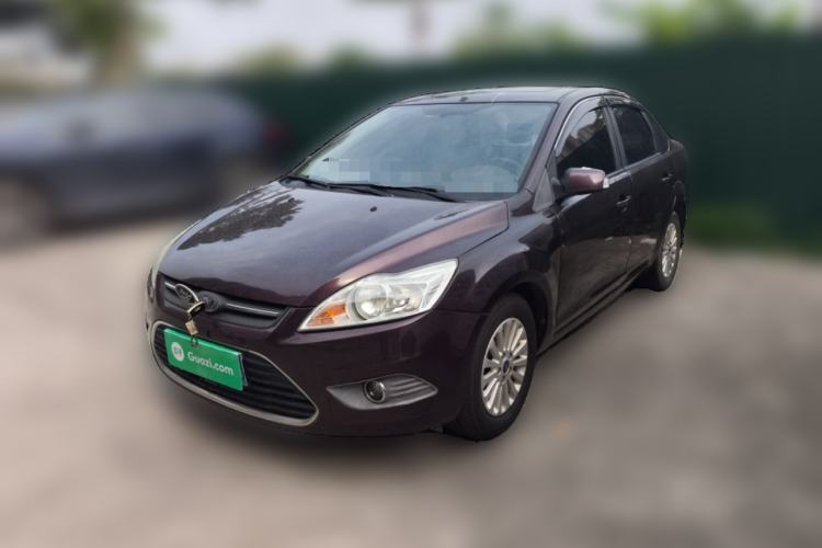 Used Ford Focus 2013 Sedan Classic 1.8L Automatic Fashion Edition