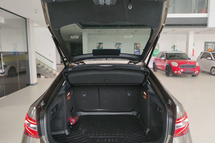 Used Skoda Superb 2018 TSI330 DSG Comfort Edition China VI Standard