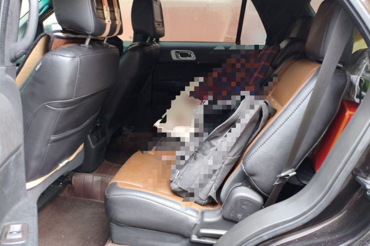 Used Ford Explorer 2013 3.5L Deluxe Model Left Rear Seat