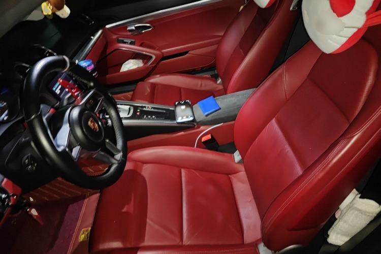 Used Porsche 718 2016 Cayman 2.0T
