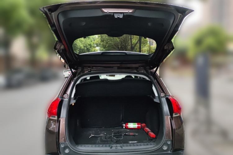 Used Peugeot 2008 2014 1.6L Automatic Fashion Edition Trunk