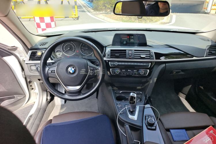 Used BMW 3 Series 2018 320Li Fashion Model
