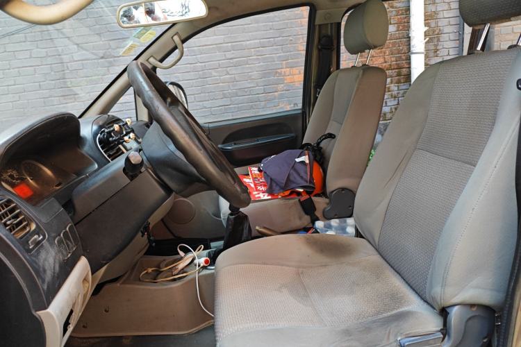 Used FORTHING Lingzhi 2015 V3 1.5L 5-Seater Special Offer Model Left Front Seat