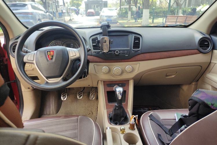 Used Roewe 350 2014 1.5T Manual Jingrui Edition
