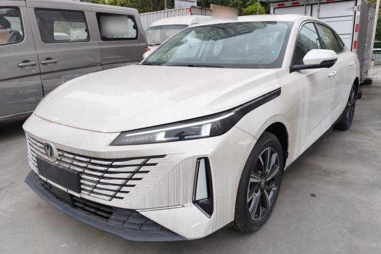 Used CHANGAN Eado 2025 Blue Whale 1.5T 500Bar Prestige Model