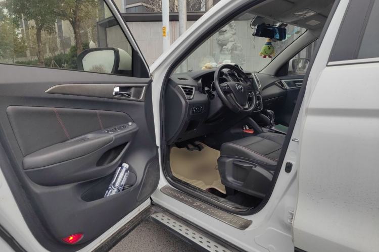 Used Changan CS75 2014 1.8T Automatic Elite Version China V Standard