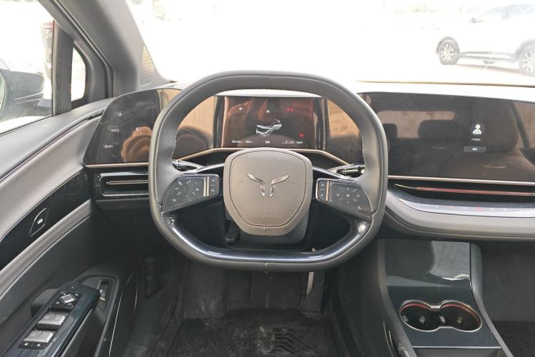 Used Hongqi EH7 2024 690 Pro
