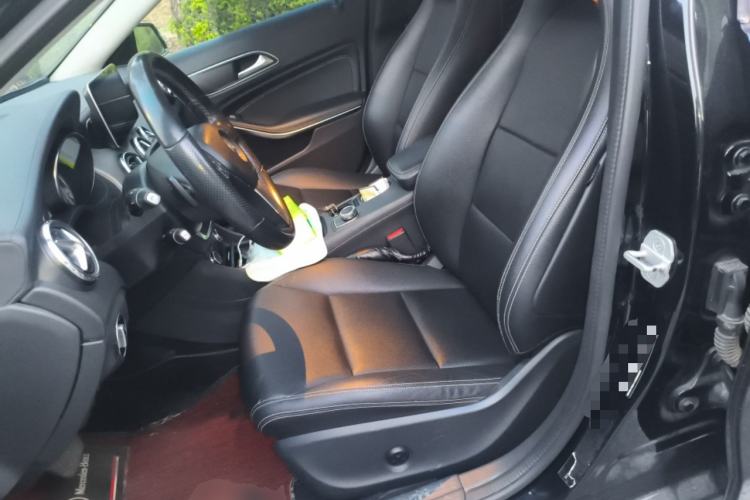 Used Mercedes-Benz GLA 2015 GLA 200 Fashion Model